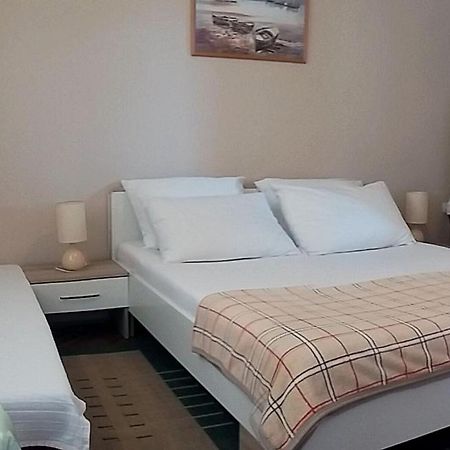 Apartmani Totic Crikvenica Esterno foto