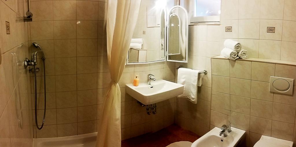 Apartmani Totic Crikvenica Esterno foto
